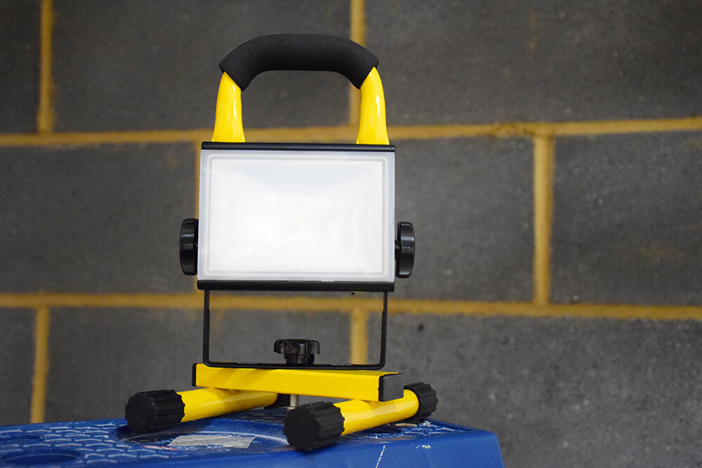 Diall Rechargeable LED Work Light 10W Expert Review