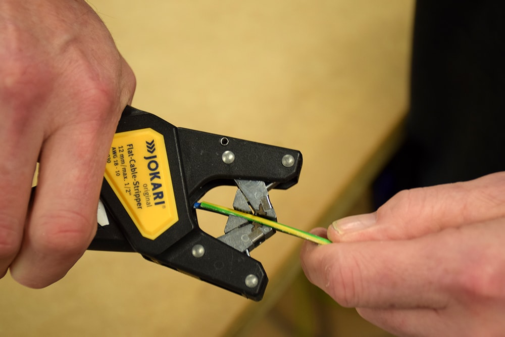 Jokari flat deals cable stripping tool