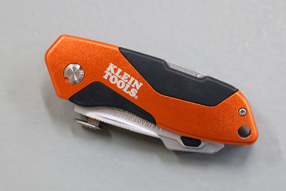 klein-tools-auto-loading-utility-knife