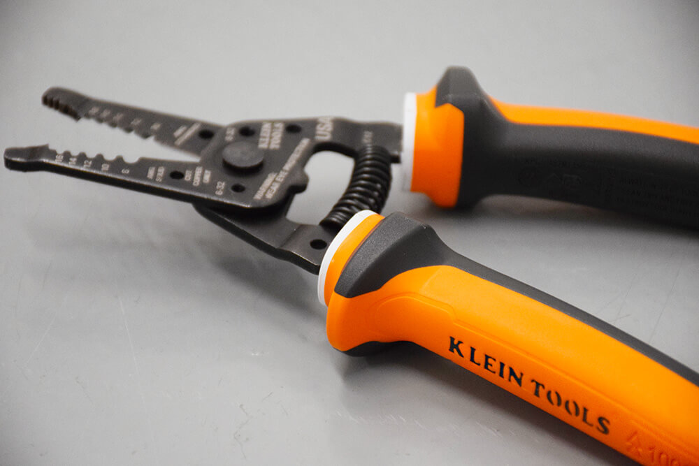 Klein tools store wire cutter