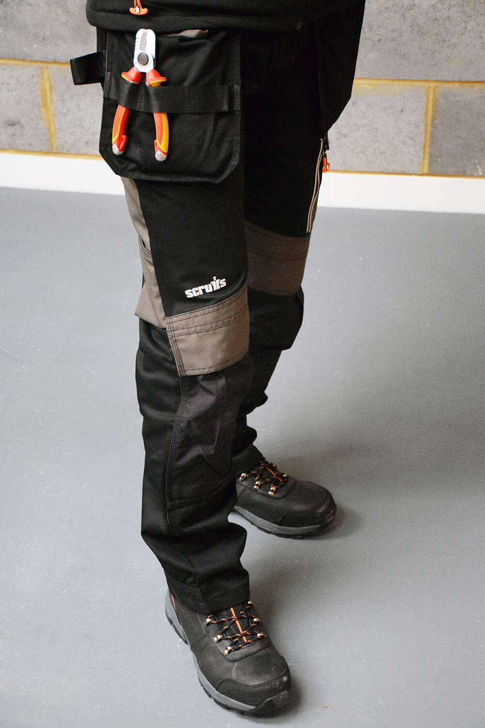 Scruffs Pro Flex Work Trousers - Black